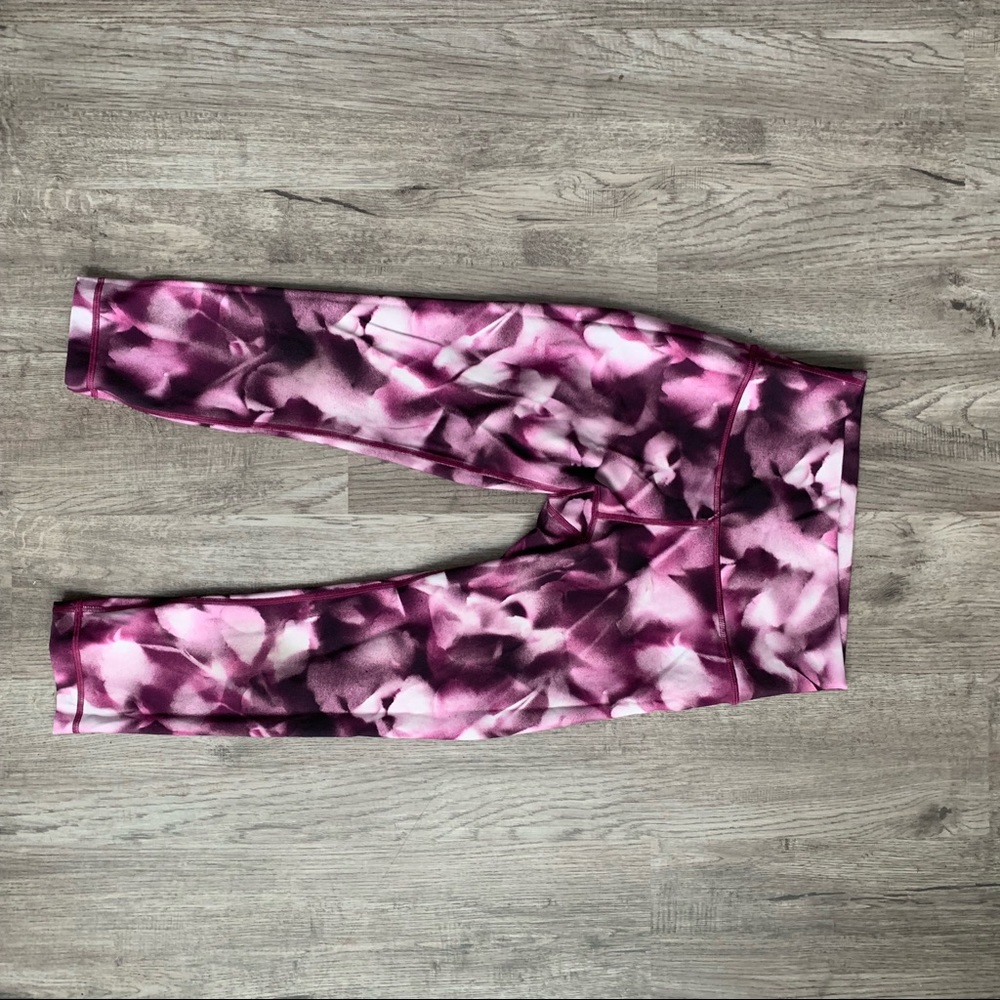 Lululemon capris